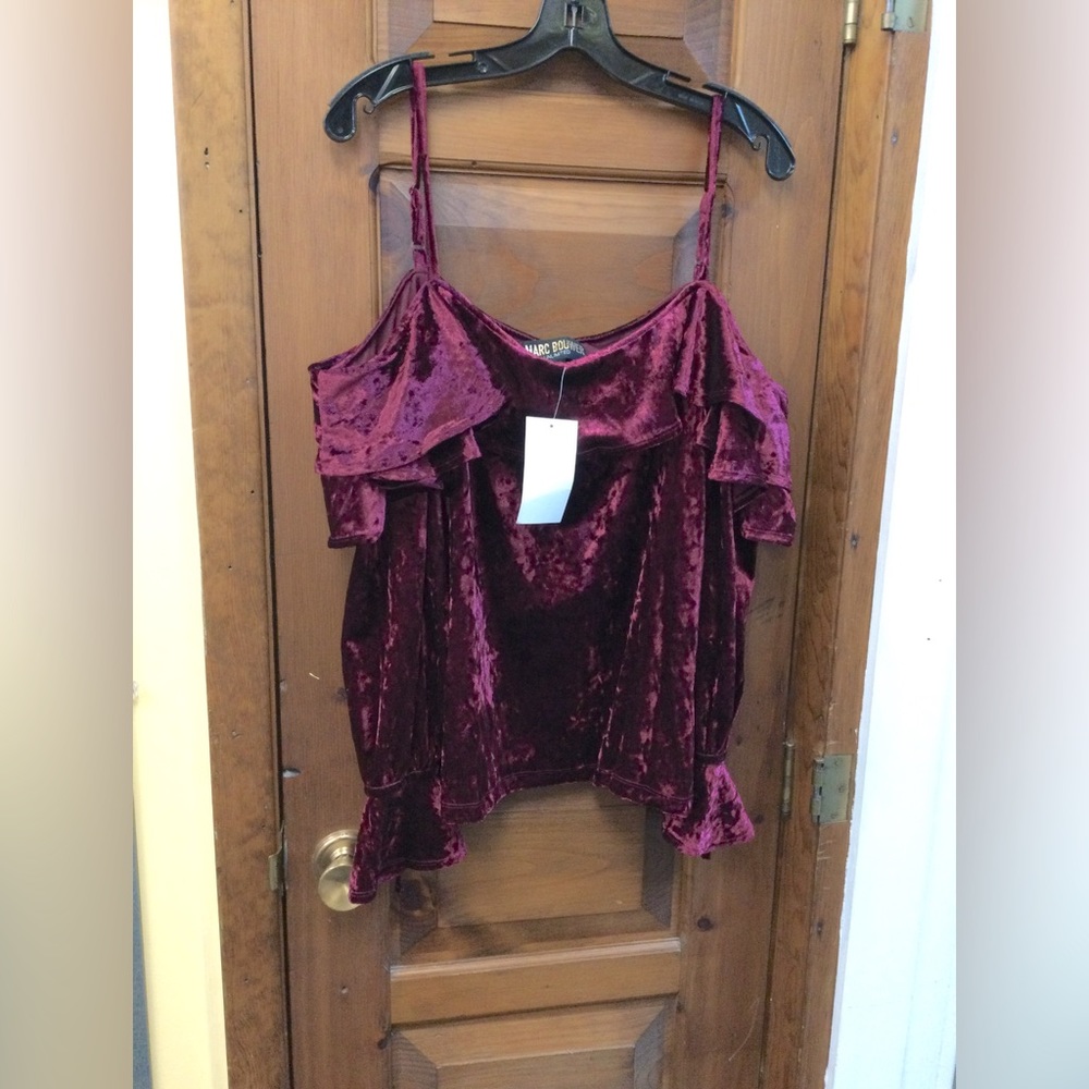 MARC BOUWER TOP, NWT, SIZE LARGE